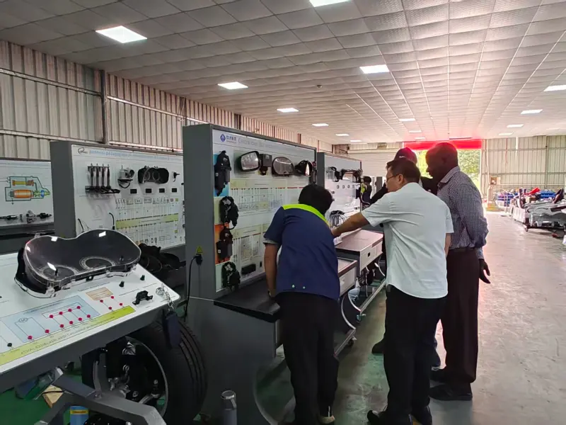 Automotive Air Conditioning Training Equipment client 1