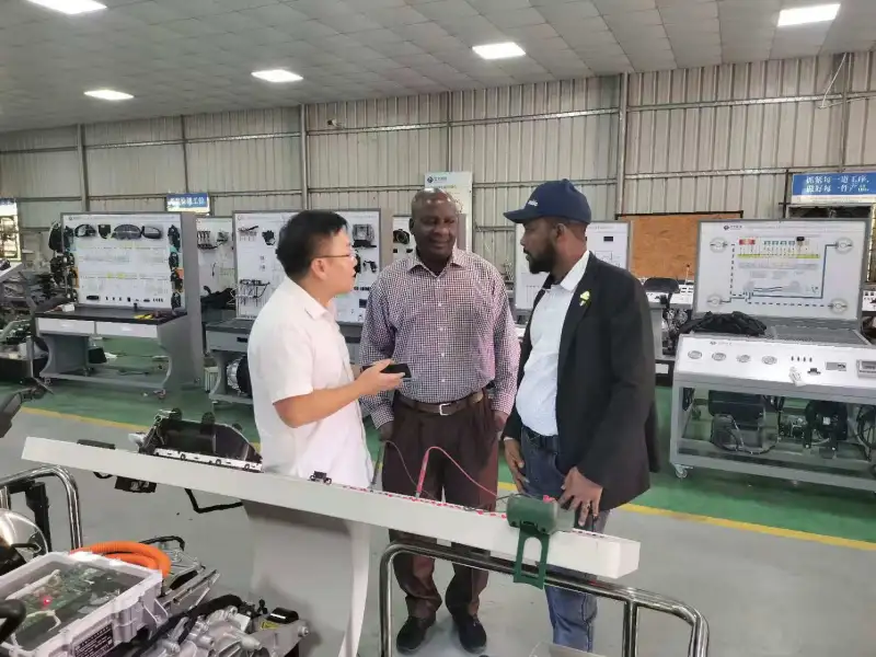Automotive Chassis Training Equipment factory client 1