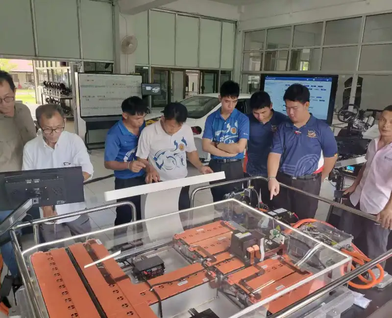 Pure Electric Vehicle Comprehensive Training System case 2